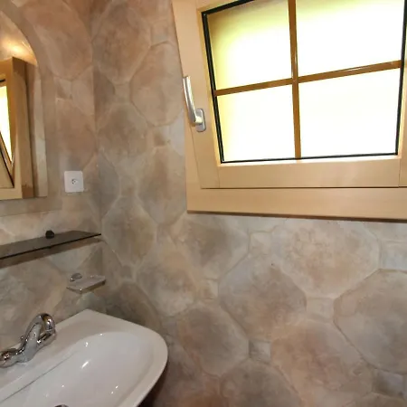 Σαλέ In Valais Near Lift & Valley