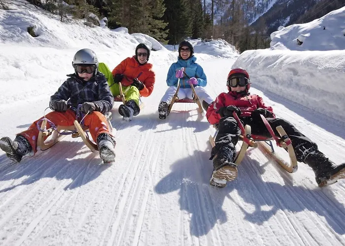 In Valais Near Lift & Valley Dağ evi