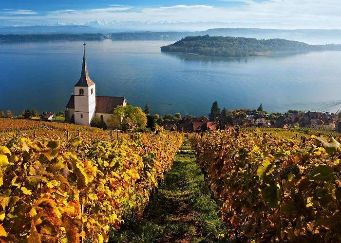 In Valais Near Lift & Valley Dağ evi *