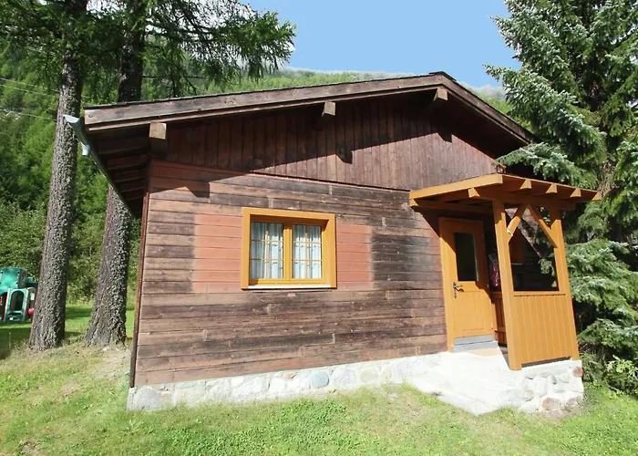 Dağ evi In Valais Near Lift & Valley